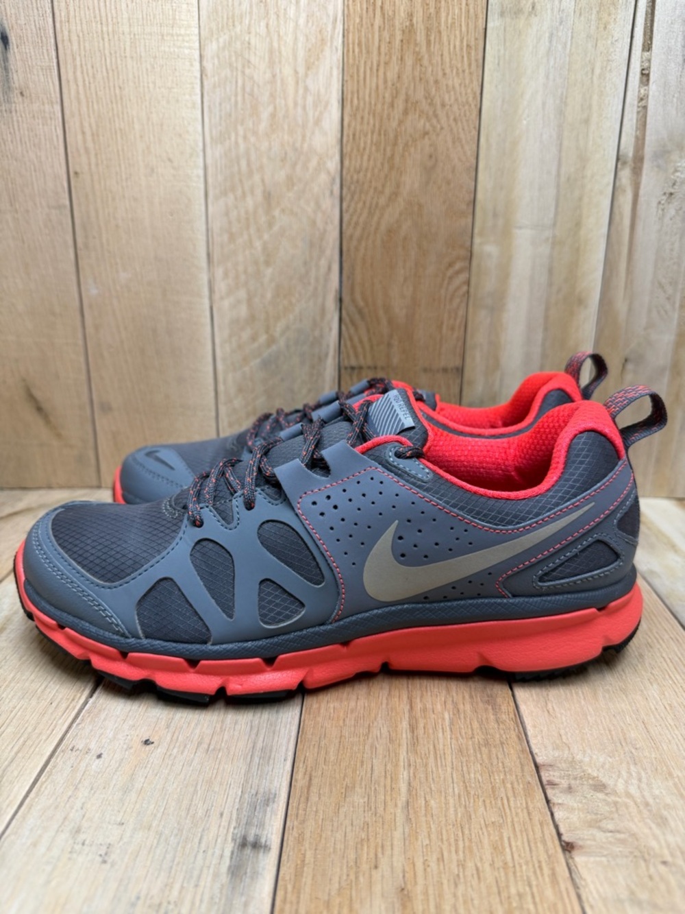 Nike Women's Flex Trail Shield 'Dark Grey Coral' Running Shoes Size 8 537734-001